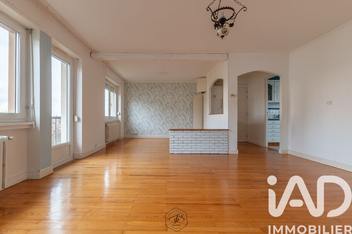 Appartement 4 Pièce(s) Bousse