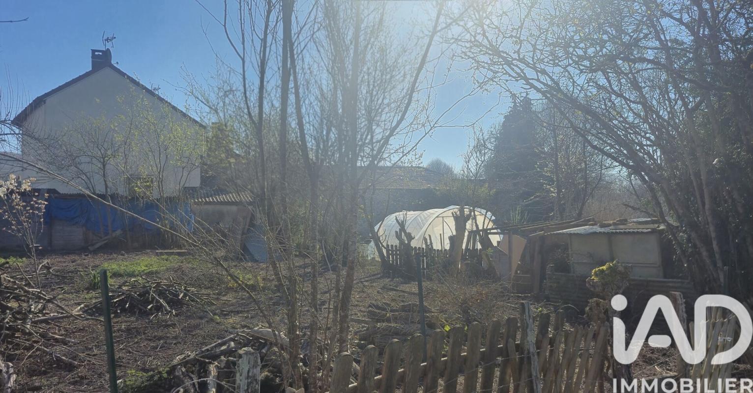 Maison de village 3 Pièce(s) Saint-Amand-Jartoudeix