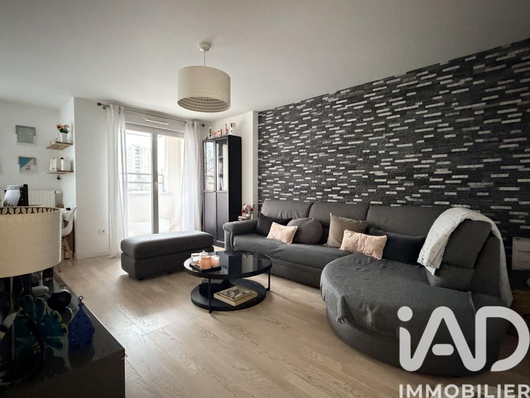 Appartement 3 Pièce(s) Neuilly-sur-Marne