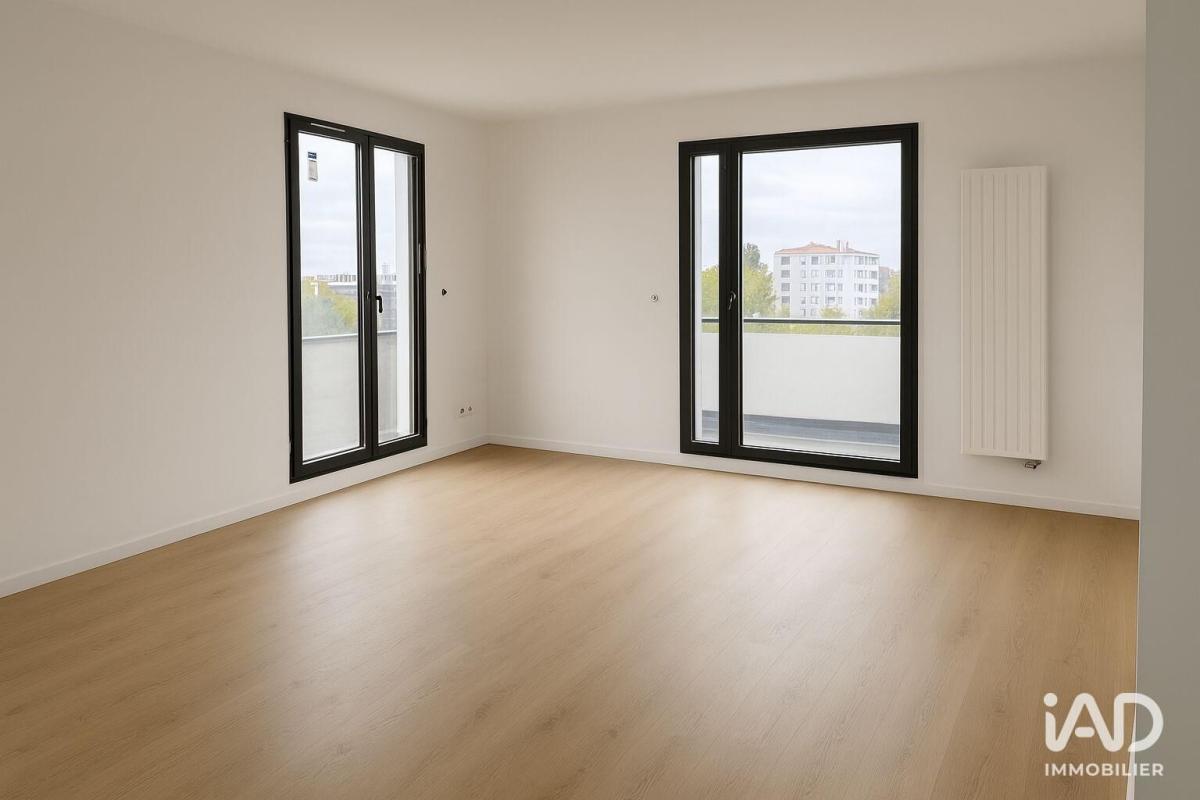 Appartement 3 Pièce(s) Saint-Denis - Photo 2