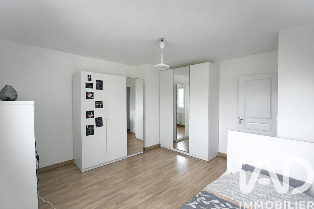 Maison 8 Pièce(s) Mandres-les-Roses - Photo 7