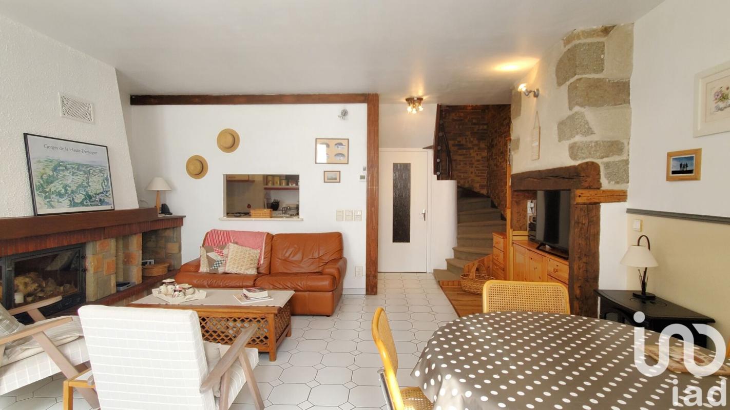 Maison de ville 3 Pièce(s) Neuvic