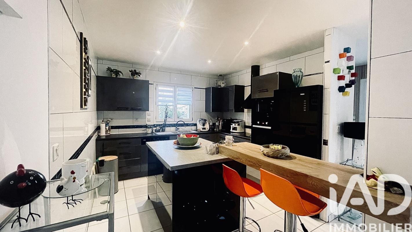 Maison de ville 5 Pièce(s) Joué-lès-Tours