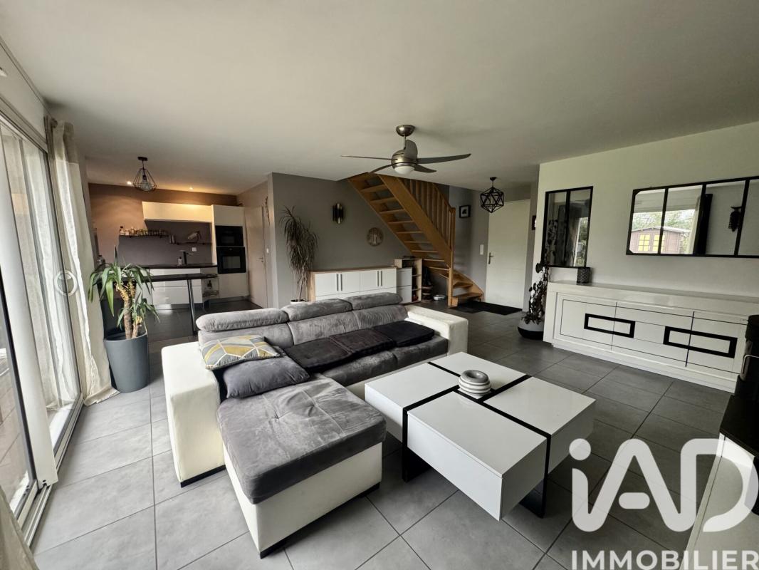 Maison traditionnelle 4 Pièce(s) Donges