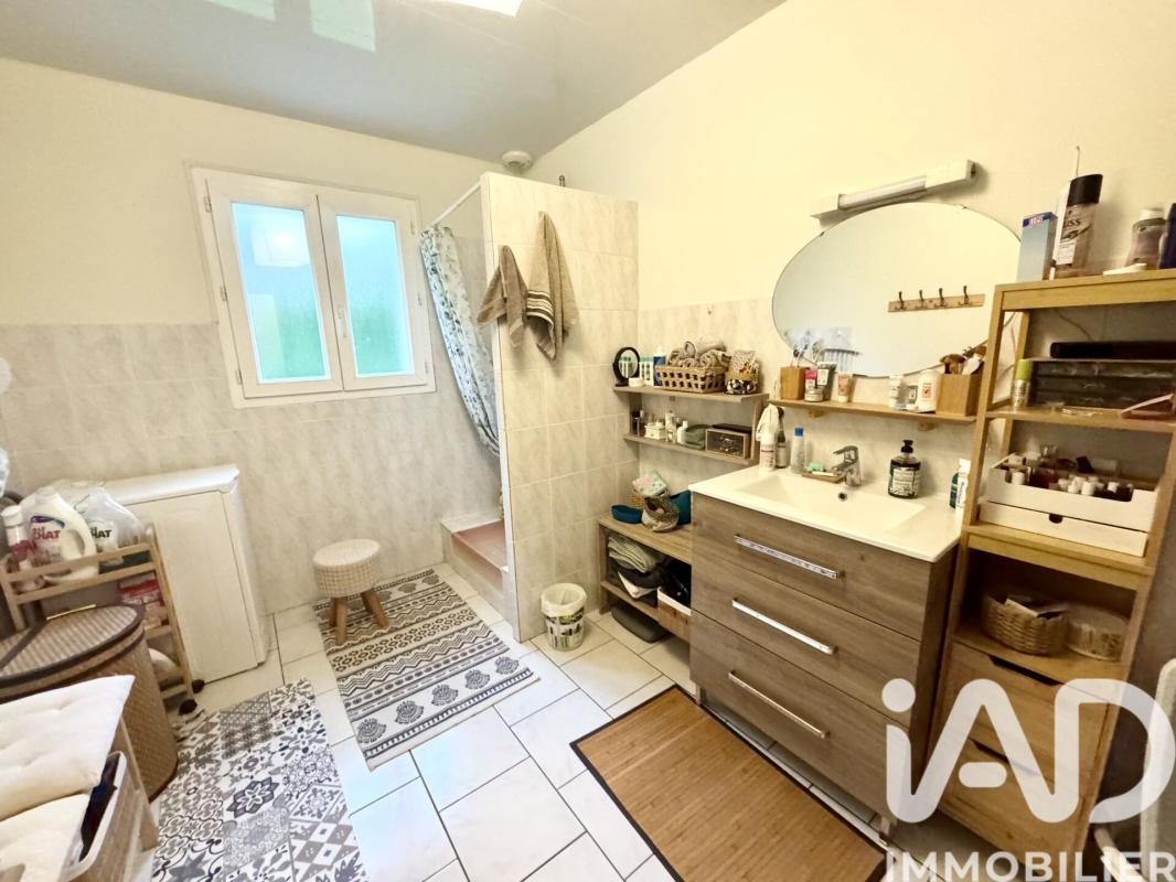 Maison 5 Pièce(s) Barbezieux-Saint-Hilaire