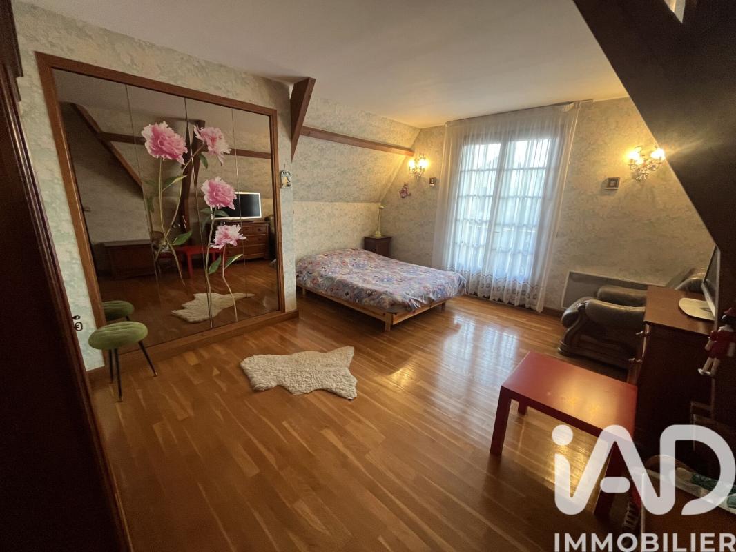 Maison 8 Pièce(s) Aulnay-sous-Bois - Photo 18