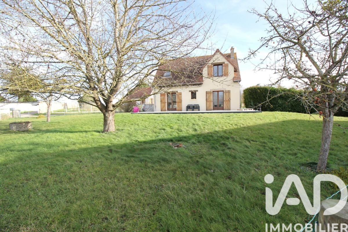 Maison 5 Pièce(s) Sannerville