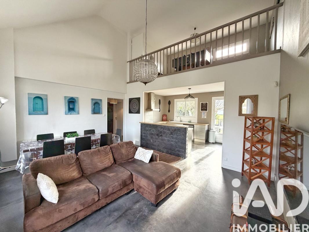 Maison 5 Pièce(s) Jaunay-Marigny