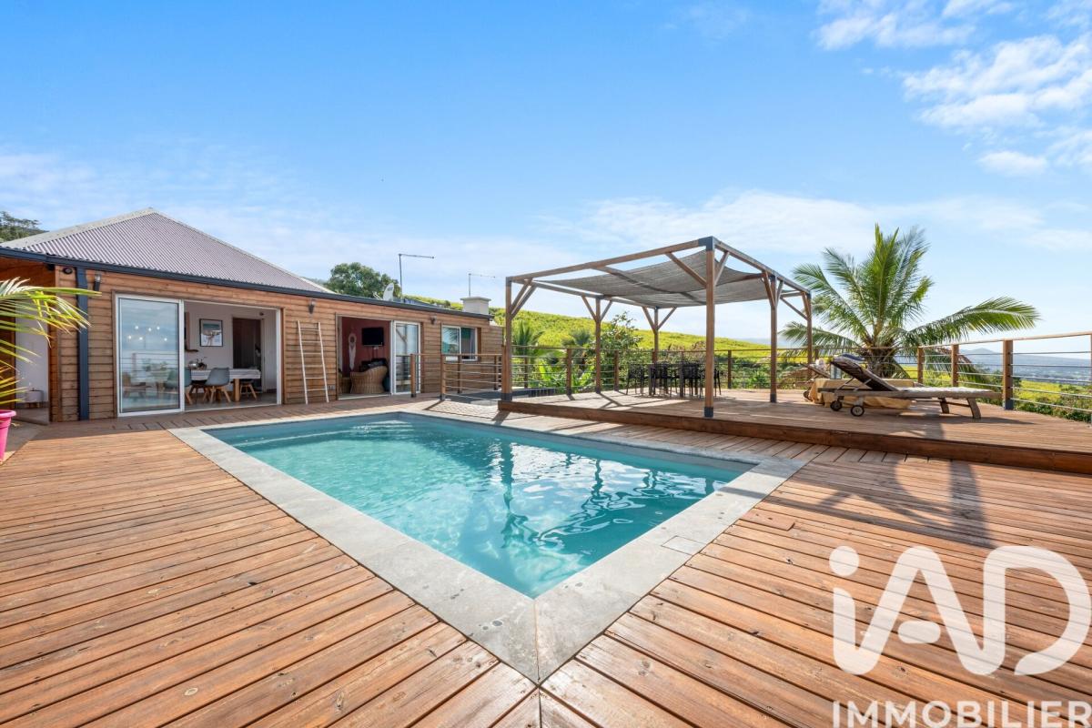 Maison 6 Pièce(s) L'Étang-Salé