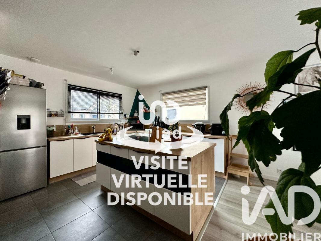 Maison traditionnelle 5 Pièce(s) La Chapelle-Bouëxic