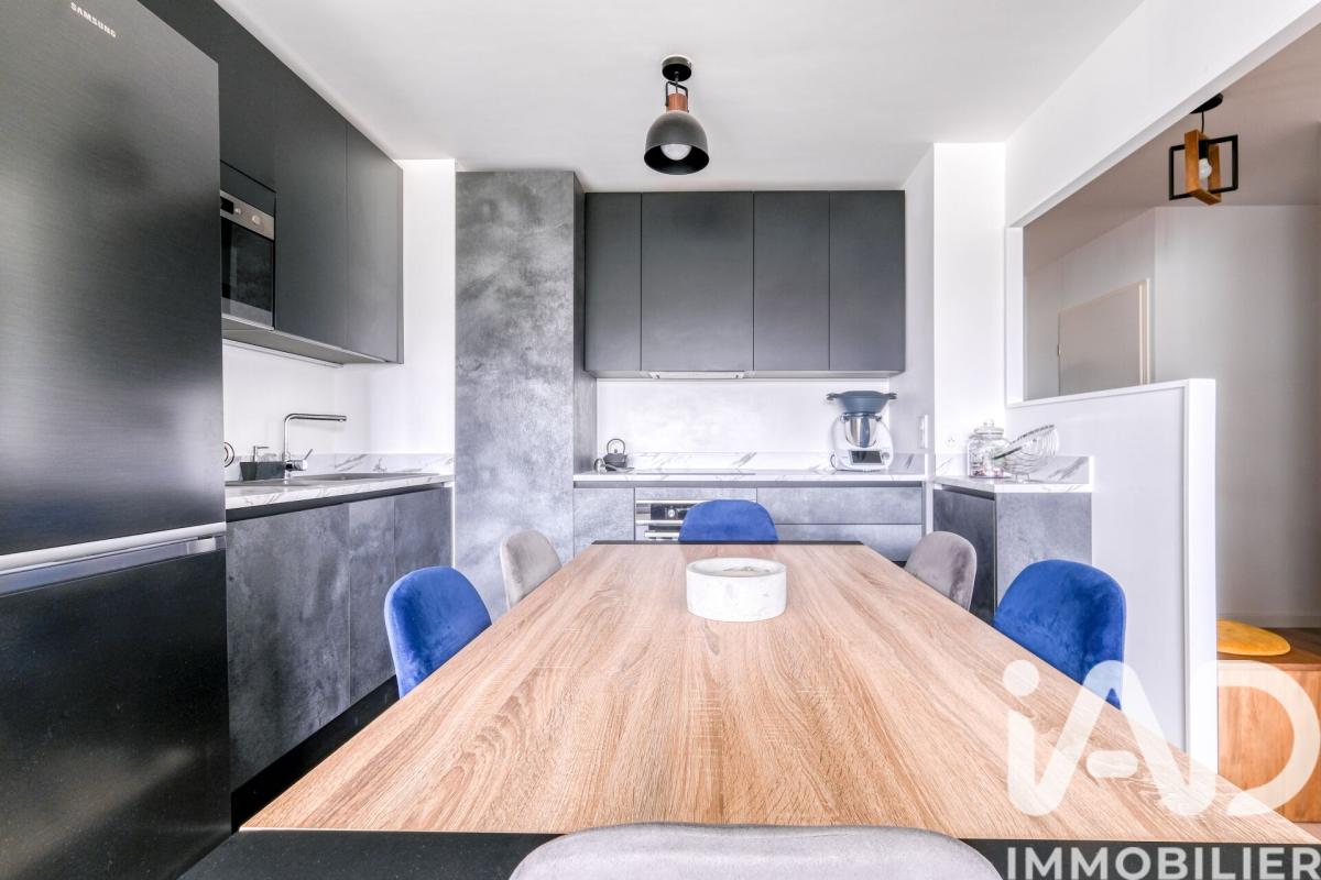 Appartement 3 Pièce(s) Villeneuve-Saint-Denis