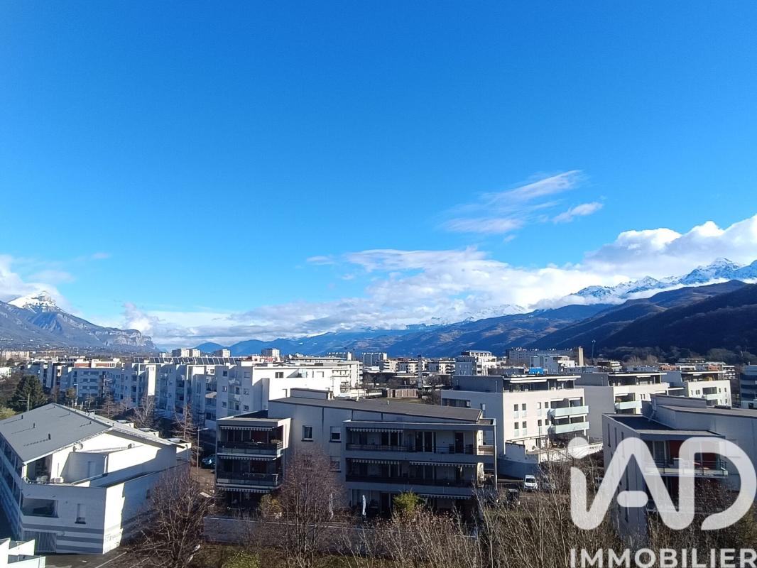 Appartement 4 Pièce(s) Saint-Martin-d'Hères