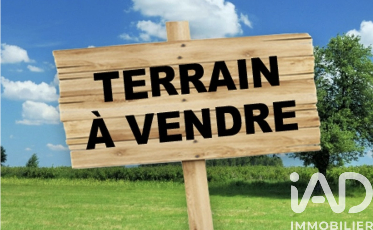Terrain  Saint-Sauveur