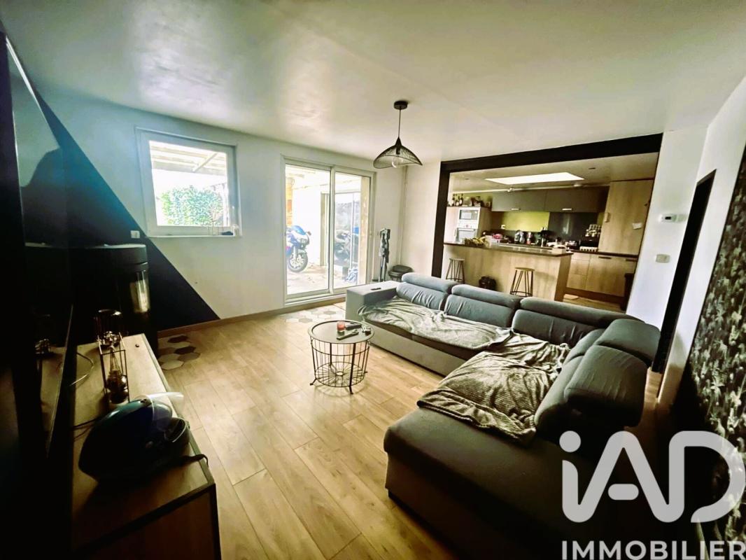 Maison 6 Pièce(s) Labeuvrière