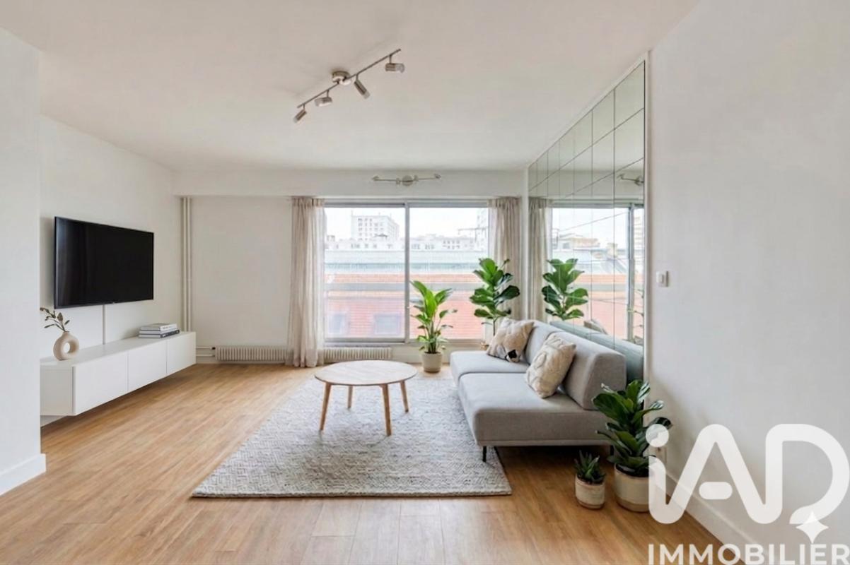 Appartement 5 Pièce(s) Paris 19eme Arrondissement