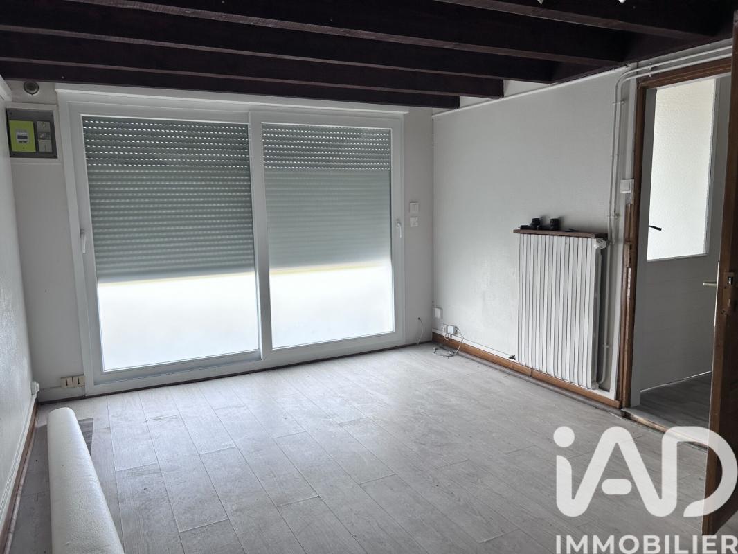 Maison 3 Pièce(s) Lafeuillade-en-Vézie - Photo 4