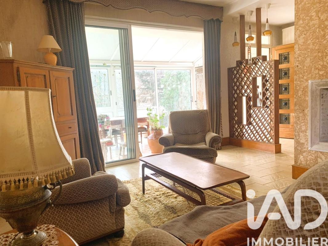 Maison 4 Pièce(s) Herbault