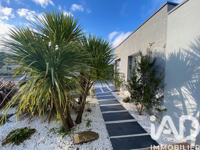 Maison 7 Pièce(s) Montfort-sur-Meu