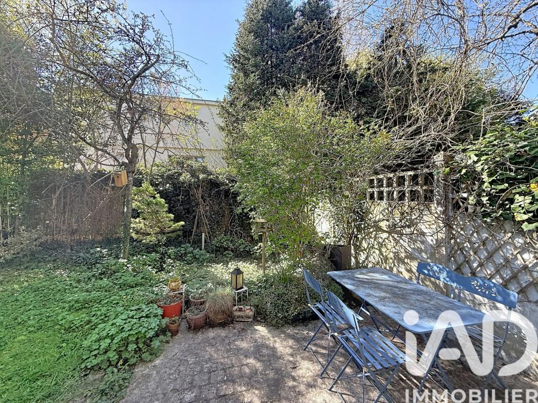 Maison 7 Pièce(s) Sceaux