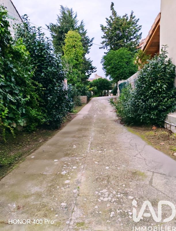 Maison traditionnelle 11 Pièce(s) Vitrolles