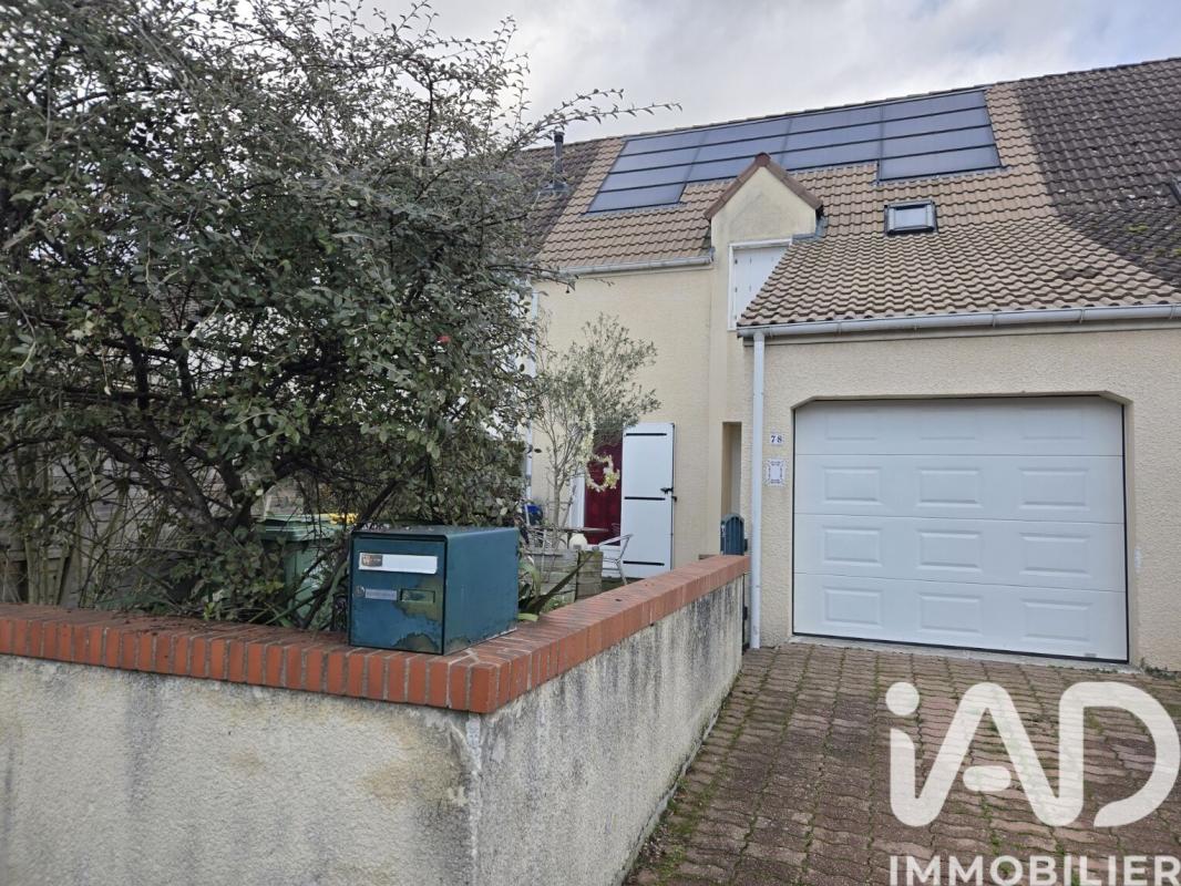 Maison 4 Pièce(s) Saran