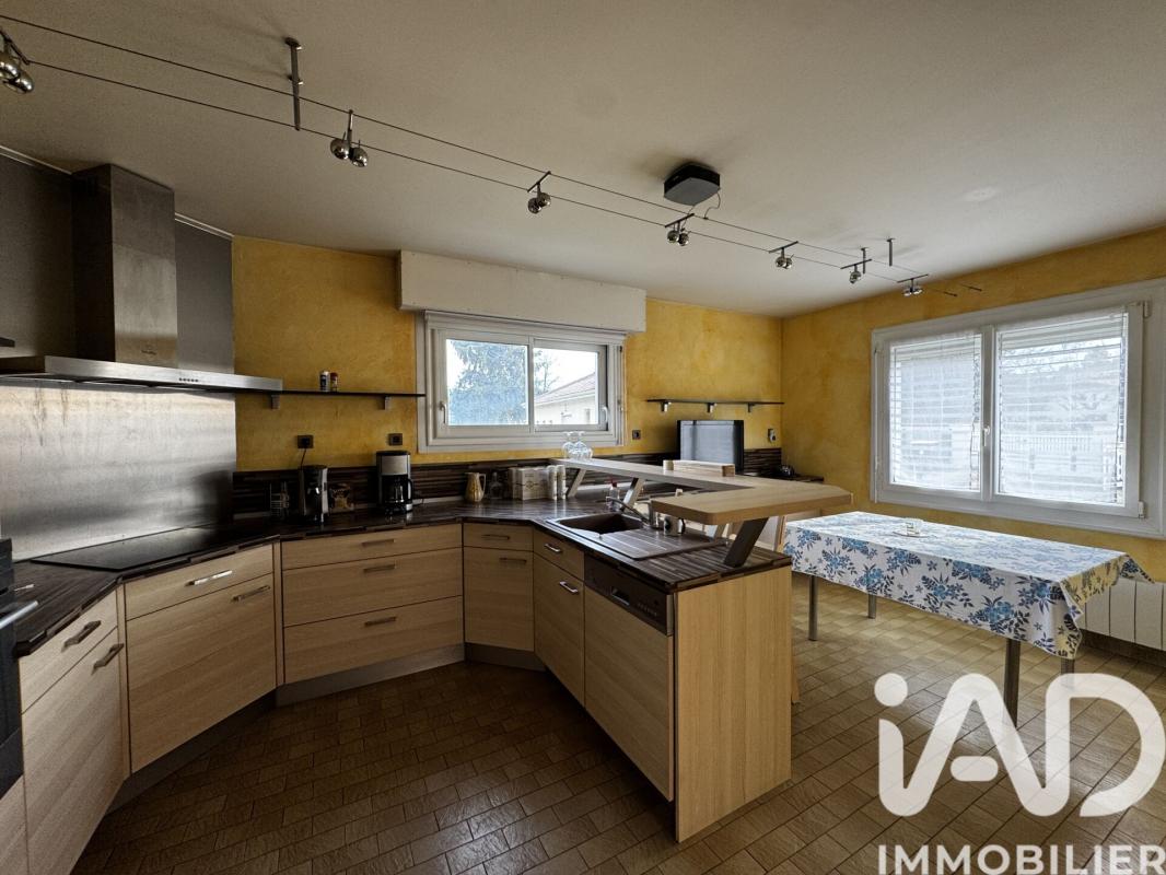 Maison 4 Pièce(s) Montendre