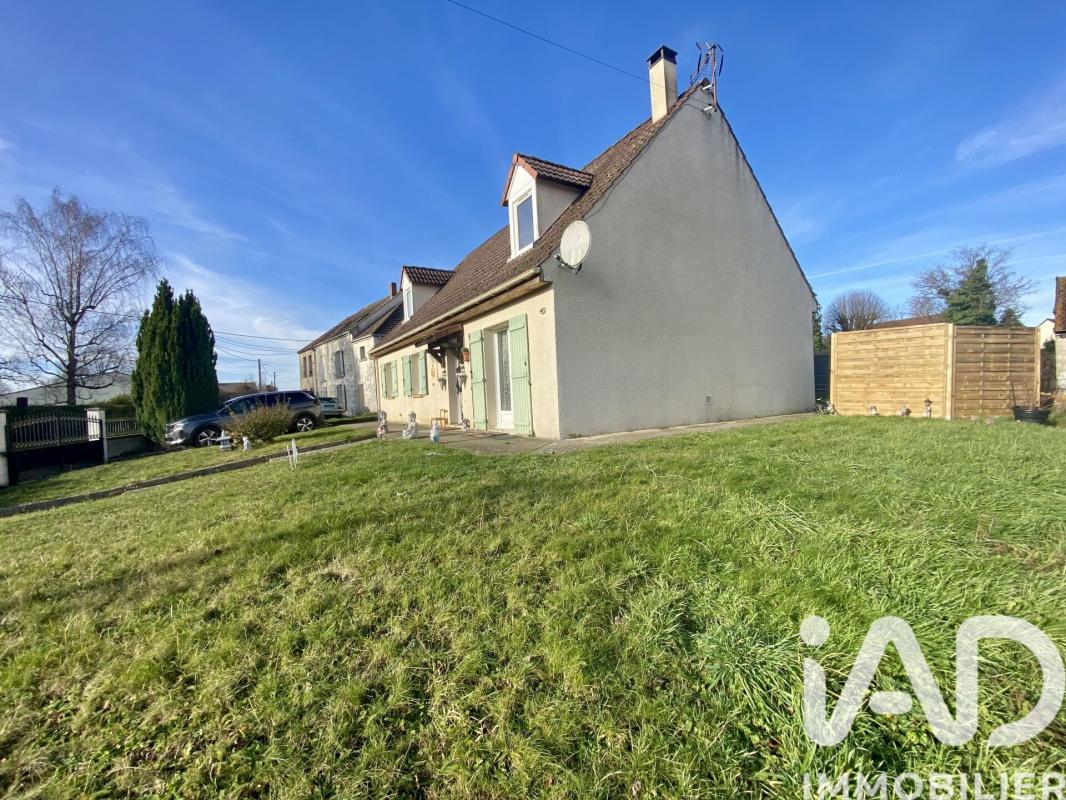 Maison 6 Pièce(s) Chevru