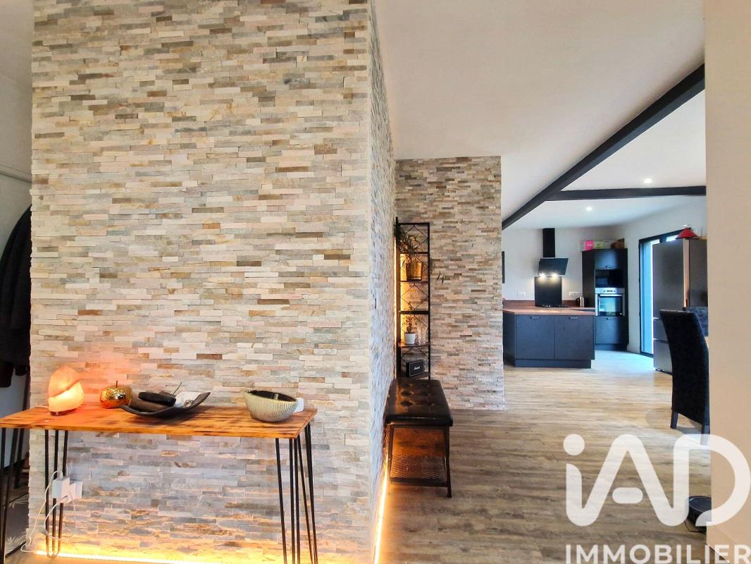 Maison 4 Pièce(s) Villebois-Lavalette - Photo 5
