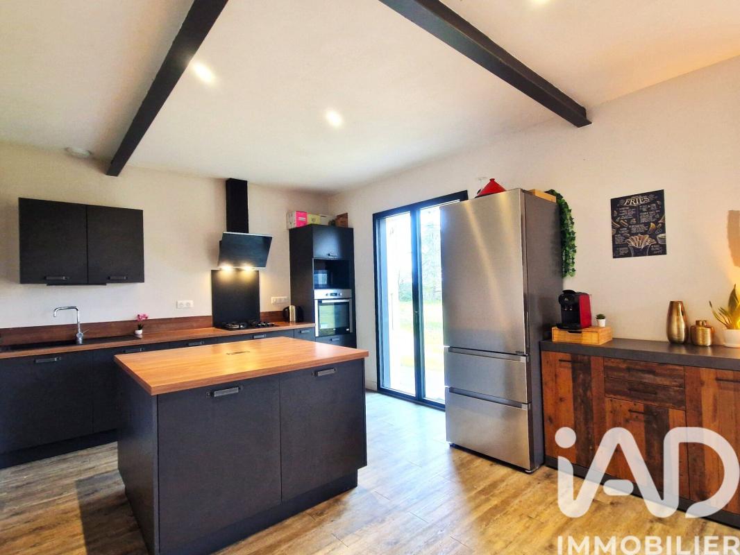 Maison 4 Pièce(s) Villebois-Lavalette - Photo 6