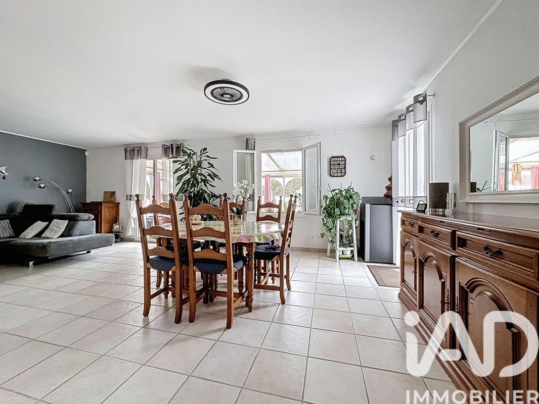 Maison 5 Pièce(s) Charron