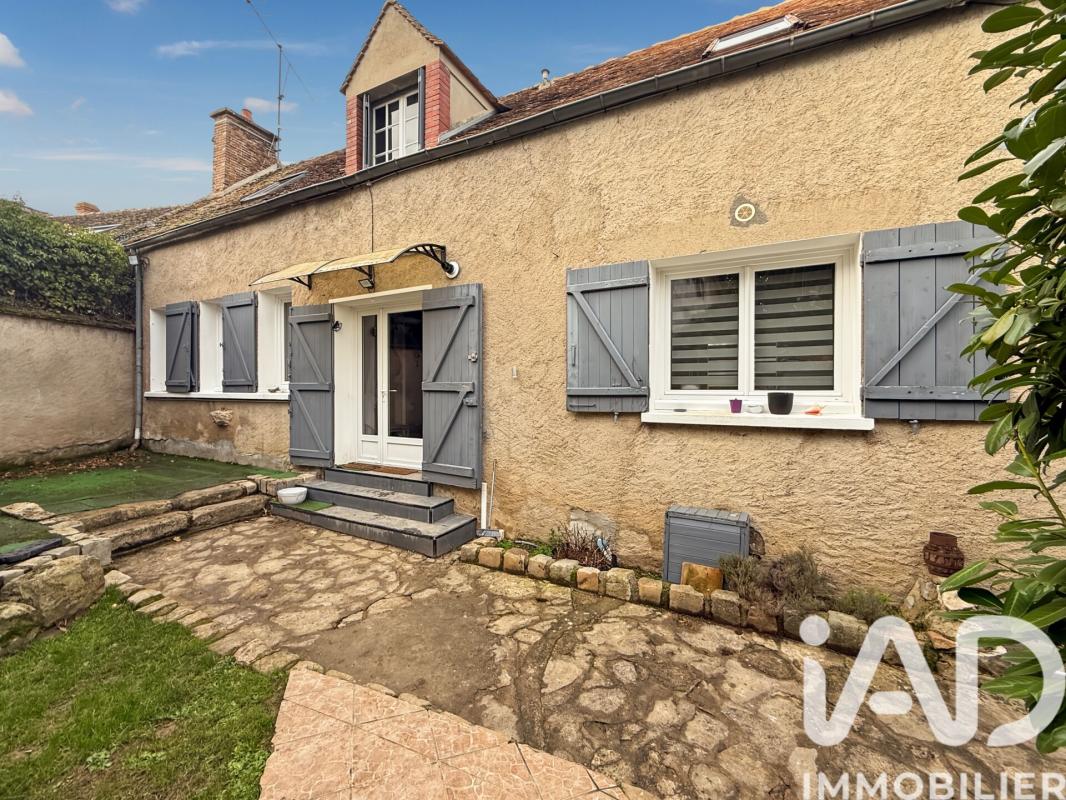 Maison 4 Pièce(s) Champigny