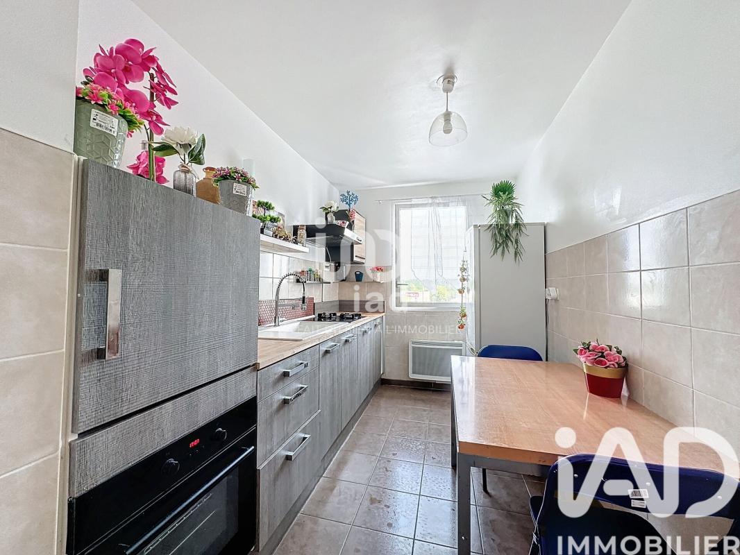 Appartement 3 Pièce(s) Dammarie-les-Lys