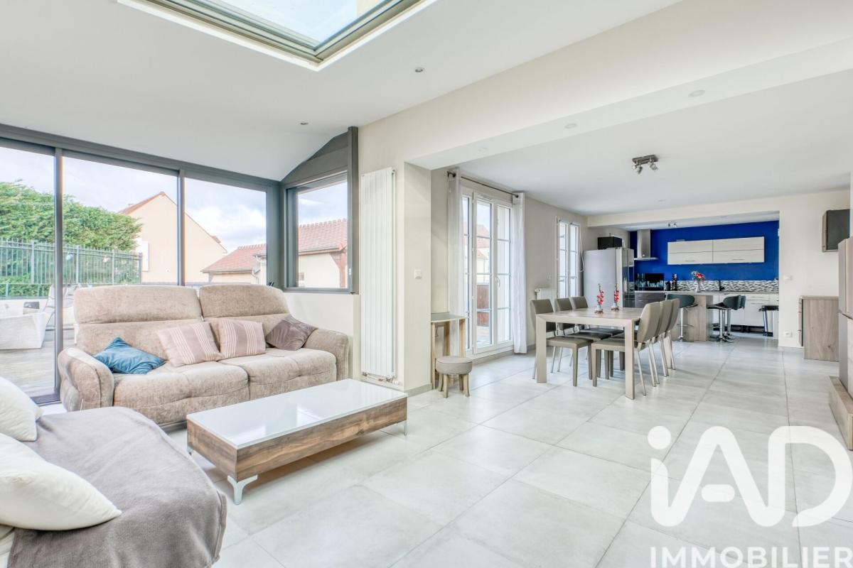 Maison 6 Pièce(s) Magny-le-Hongre