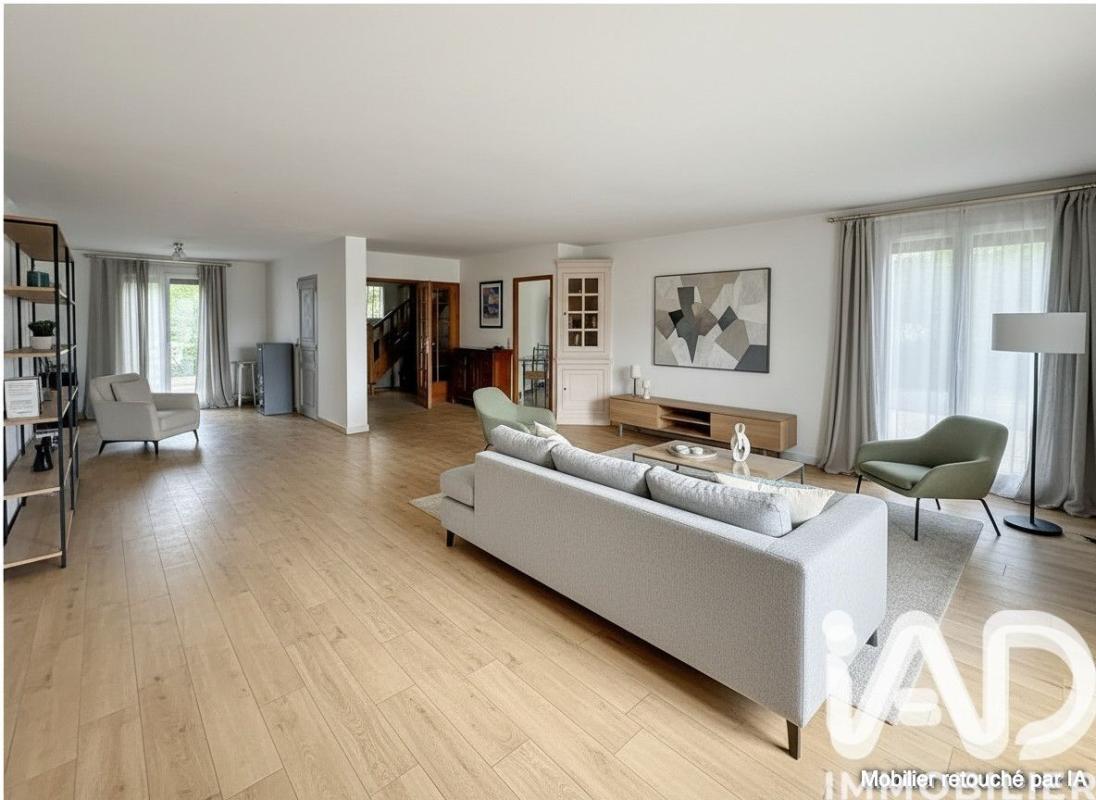 Maison 8 Pièce(s) Villejust