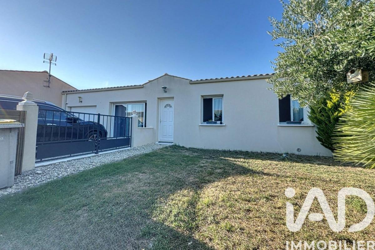 Maison 4 Pièce(s) Ferrières