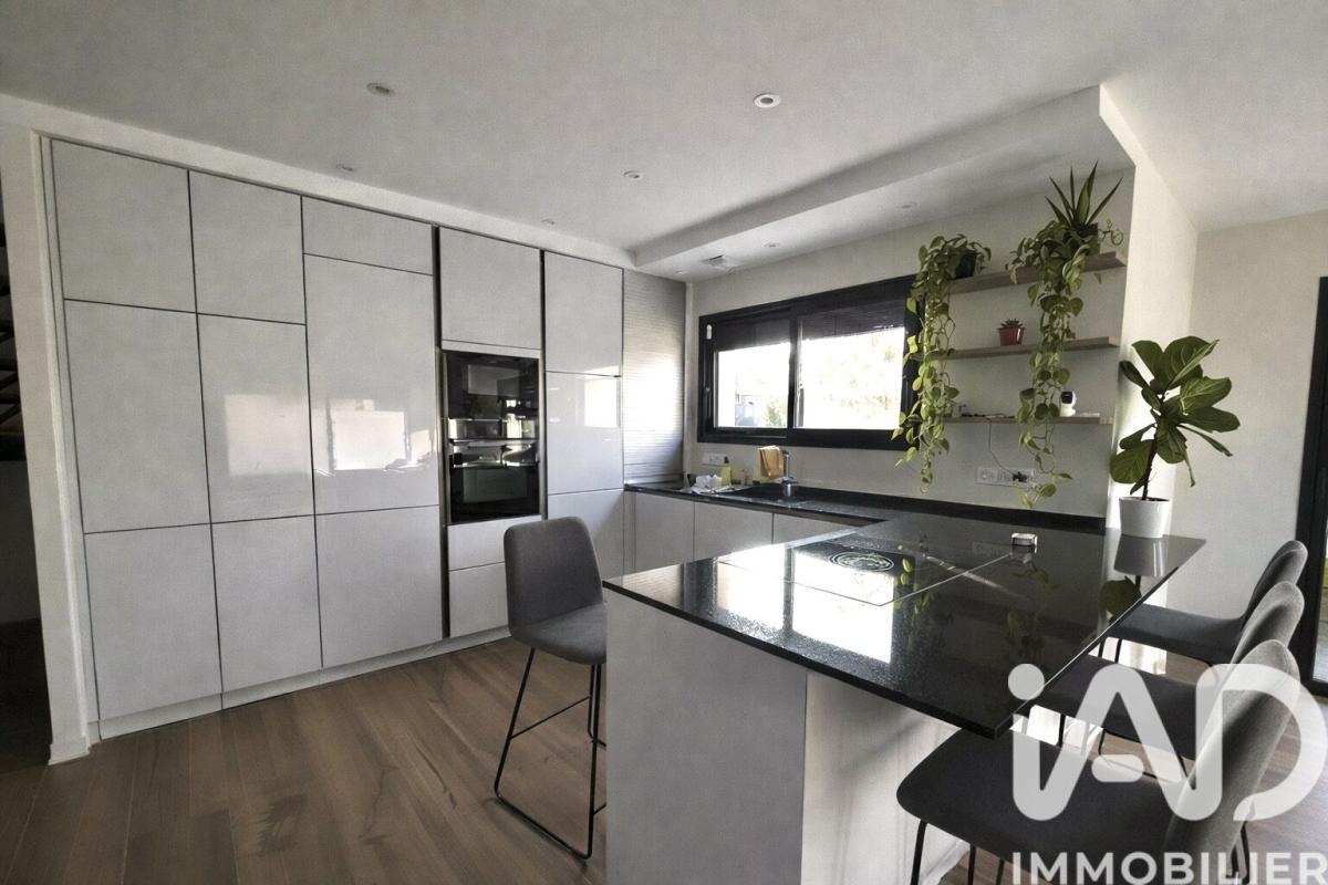 Maison 5 Pièce(s) Erdeven