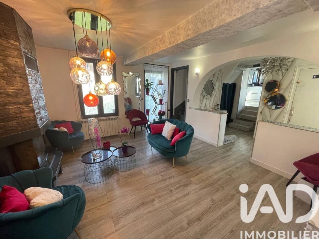 Maison 5 Pièce(s) Montreuil-aux-Lions