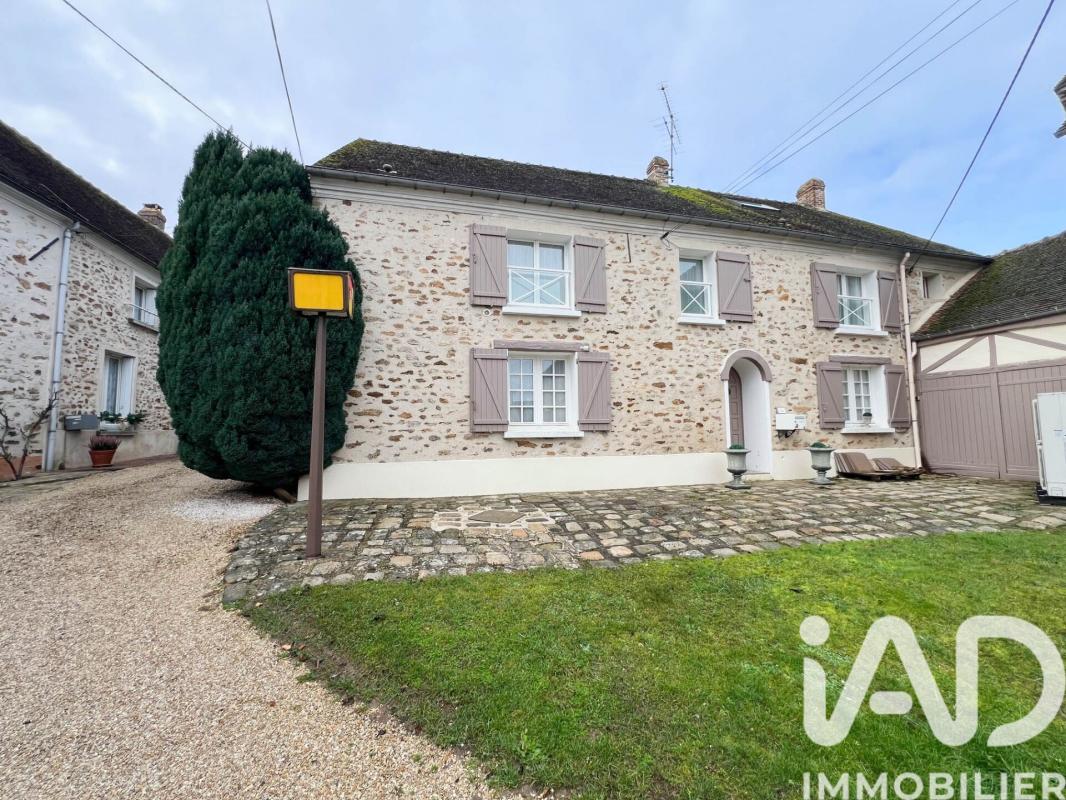 Maison 7 Pièce(s) Boissy-le-Châtel