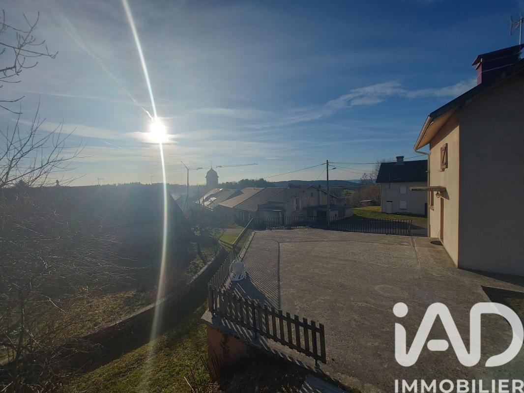 Maison 6 Pièce(s) Saint-Maurice-Crillat - Photo 2