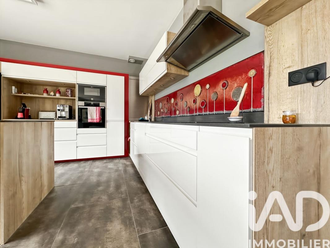 Maison 9 Pièce(s) Noisy-le-Grand - Photo 6