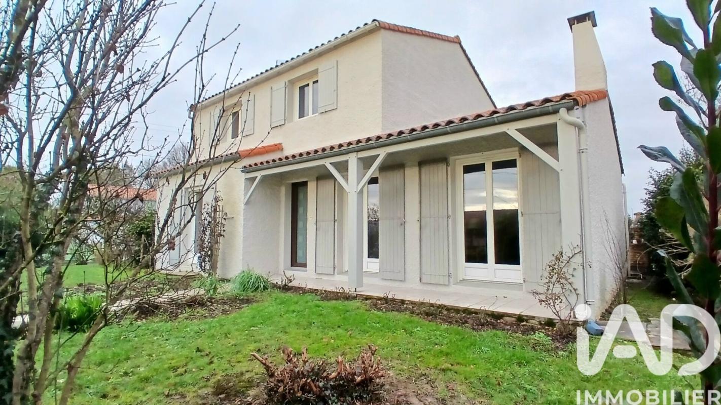 Maison traditionnelle 6 Pièce(s) Dompierre-sur-Yon