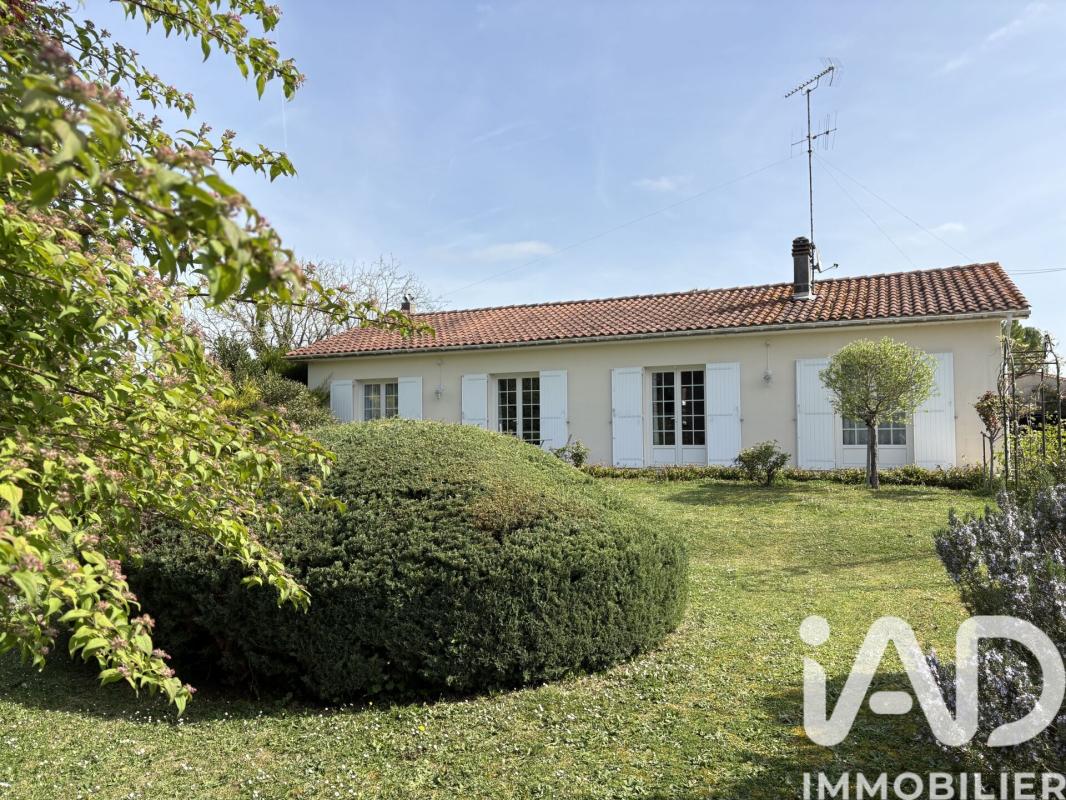 Maison 6 Pièce(s) Saint-Fort-sur-le-Né