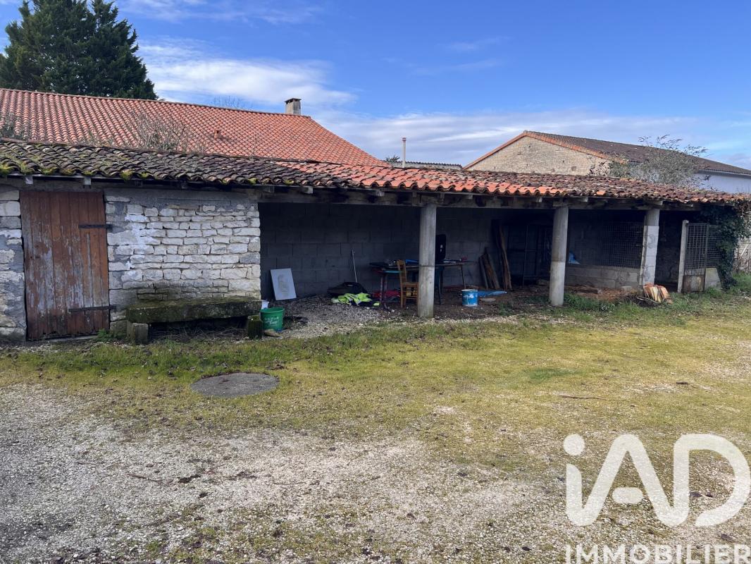 Maison 5 Pièce(s) Salles-de-Villefagnan - Photo 25