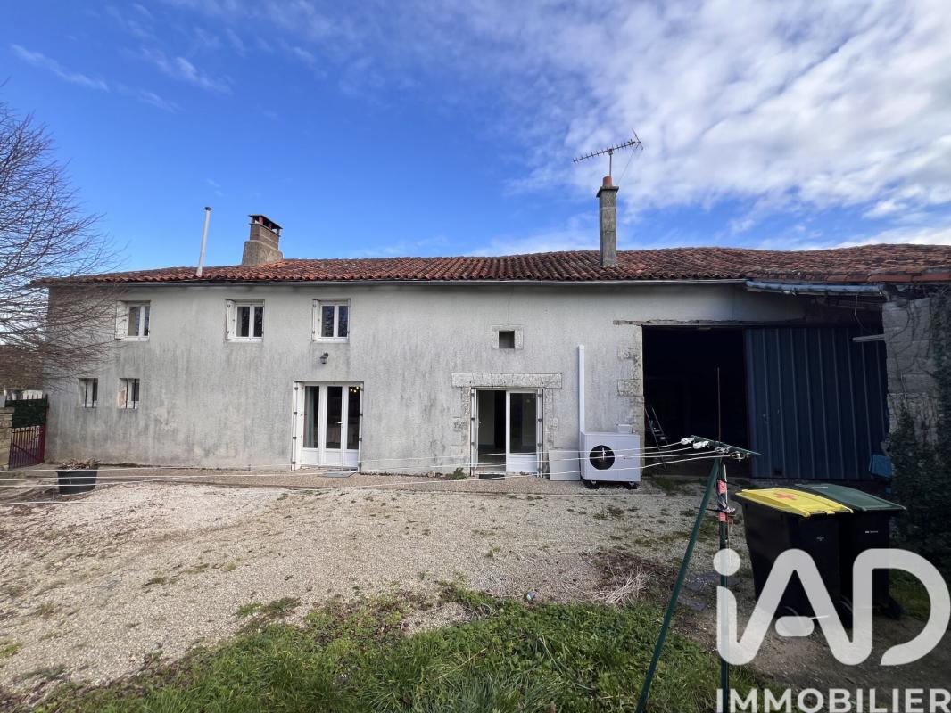 Maison 5 Pièce(s) Salles-de-Villefagnan - Photo 27