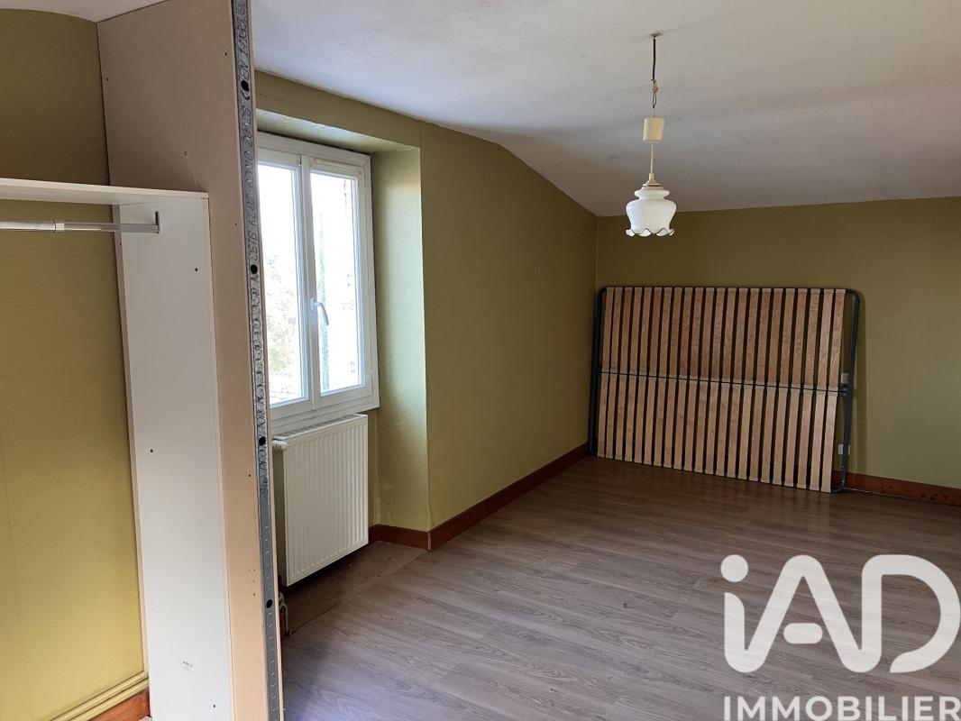 Maison 5 Pièce(s) Salles-de-Villefagnan - Photo 14
