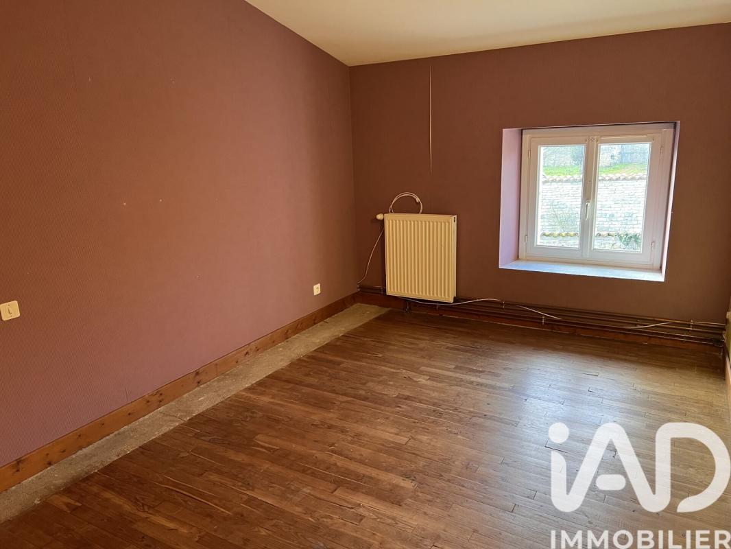 Maison 5 Pièce(s) Salles-de-Villefagnan - Photo 16