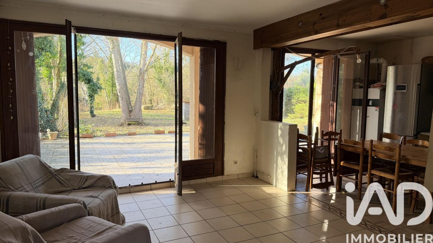 Maison 7 Pièce(s) Saintry-sur-Seine