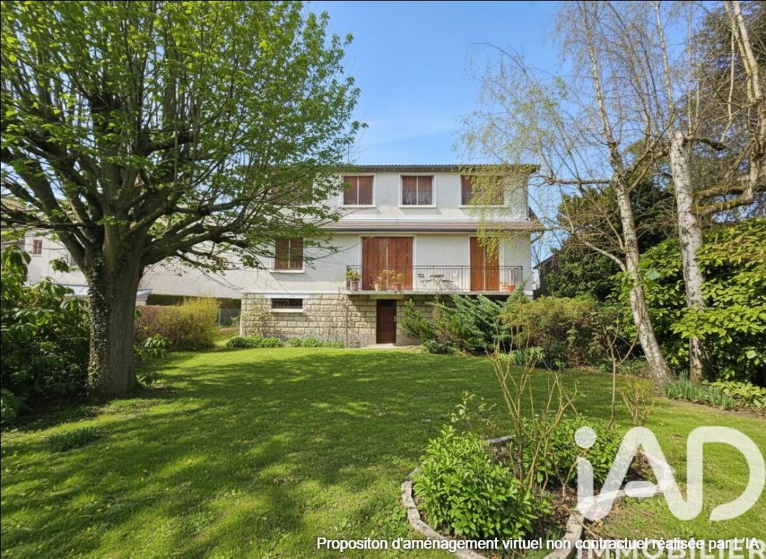 Maison 8 Pièce(s) Orsay