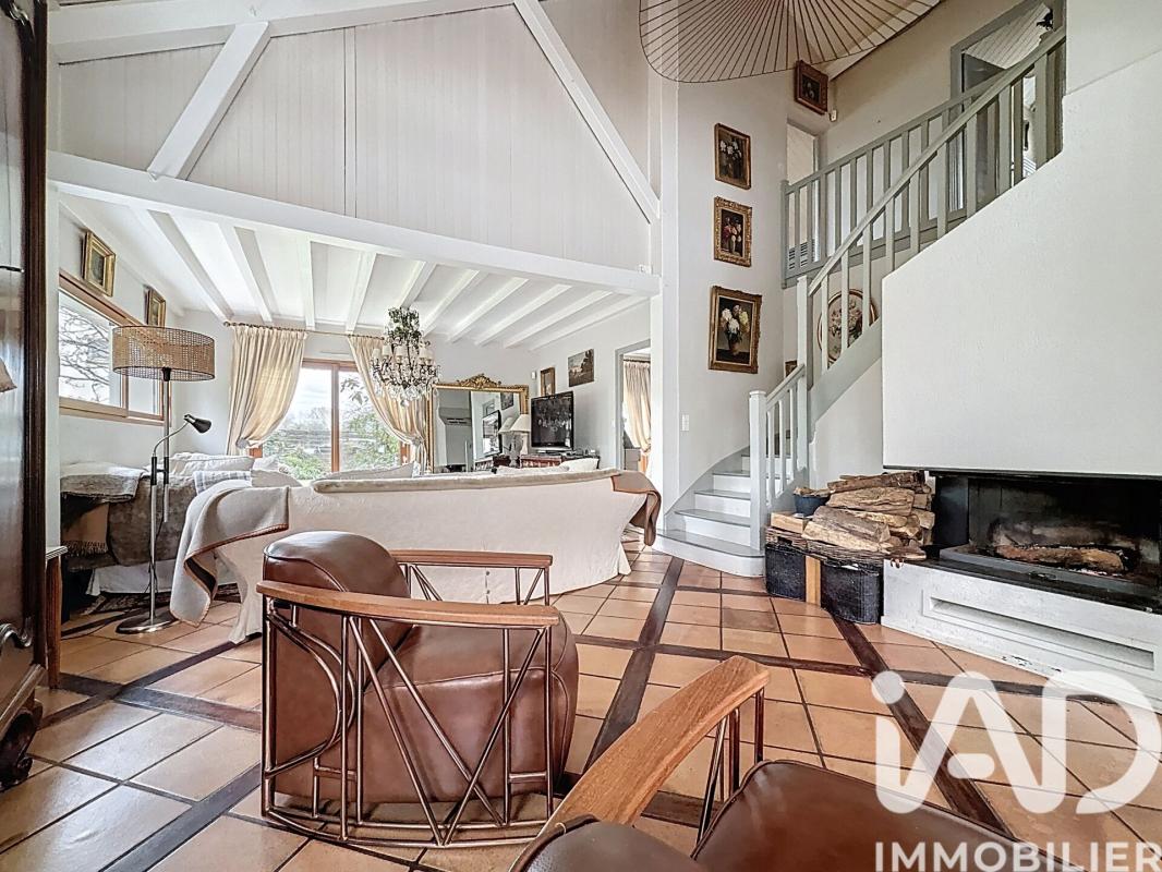 Maison traditionnelle 6 Pièce(s) Sautron