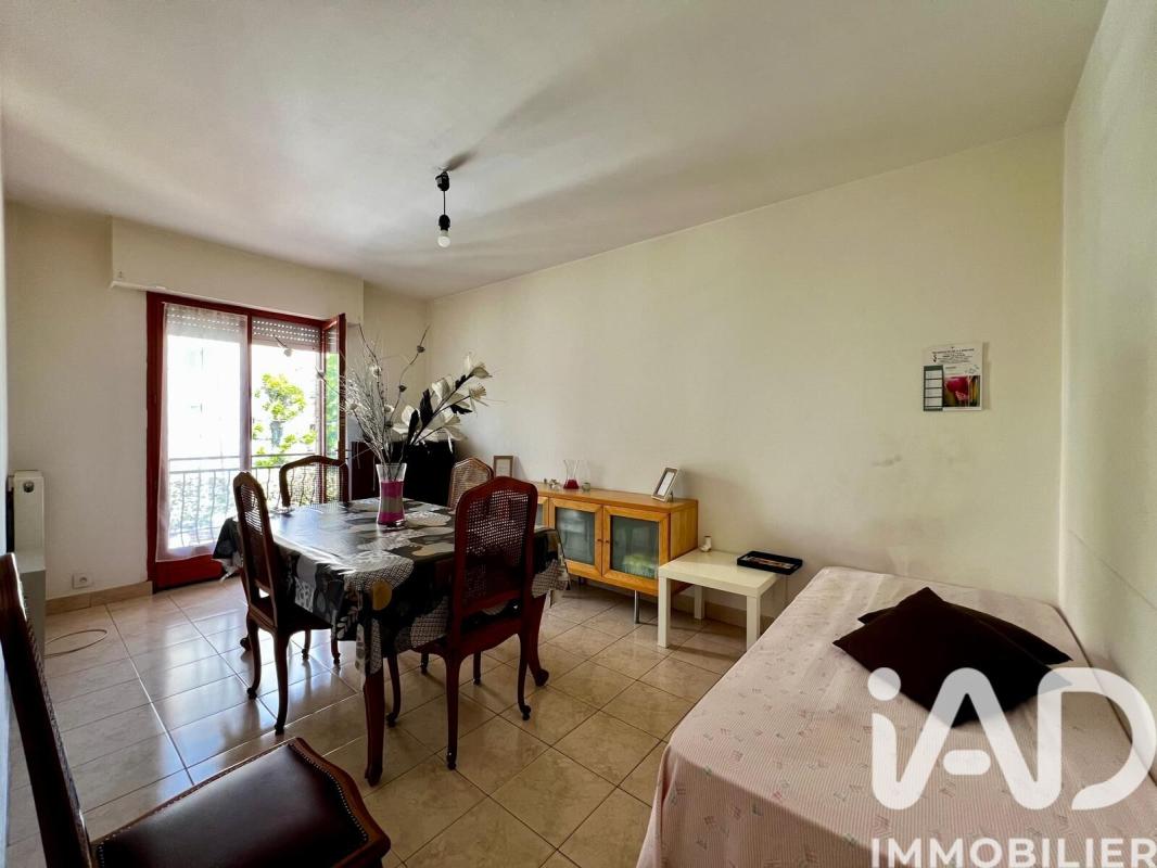 Maison 8 Pièce(s) Villejuif